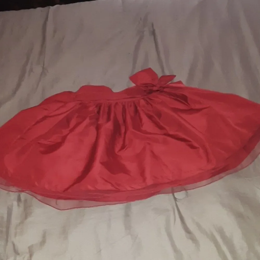 GAP Red Holiday Skirt size 6/7